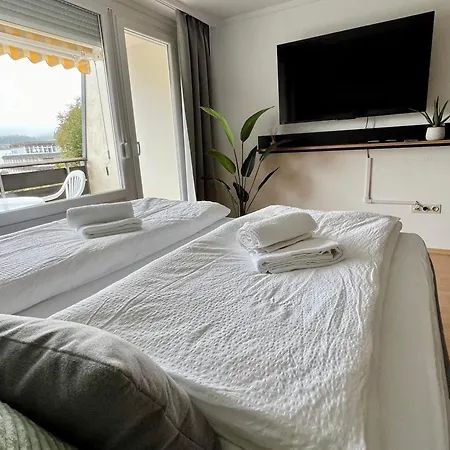 Wolkenfrei Mit Pool Und Sauna * שיידג